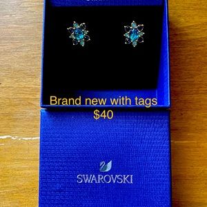 Swarovski flower crystal earrings